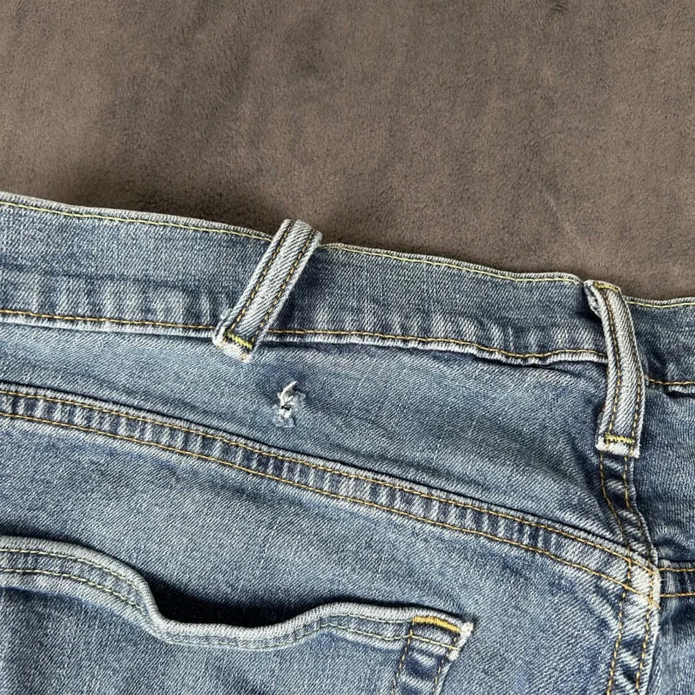 Levi's 559 Relaxed Straight Jeans Mens 38x30 Blue Denim 00559-0421